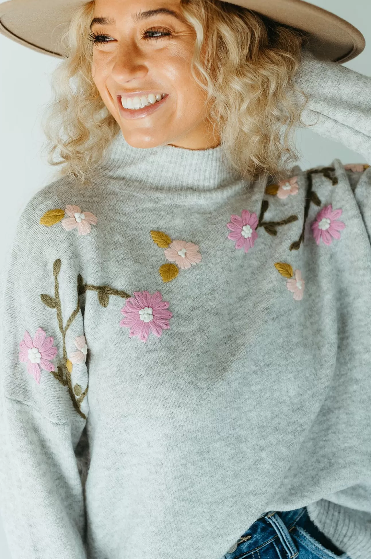 Hannah Embroidered Sweater | August Cloth Sale