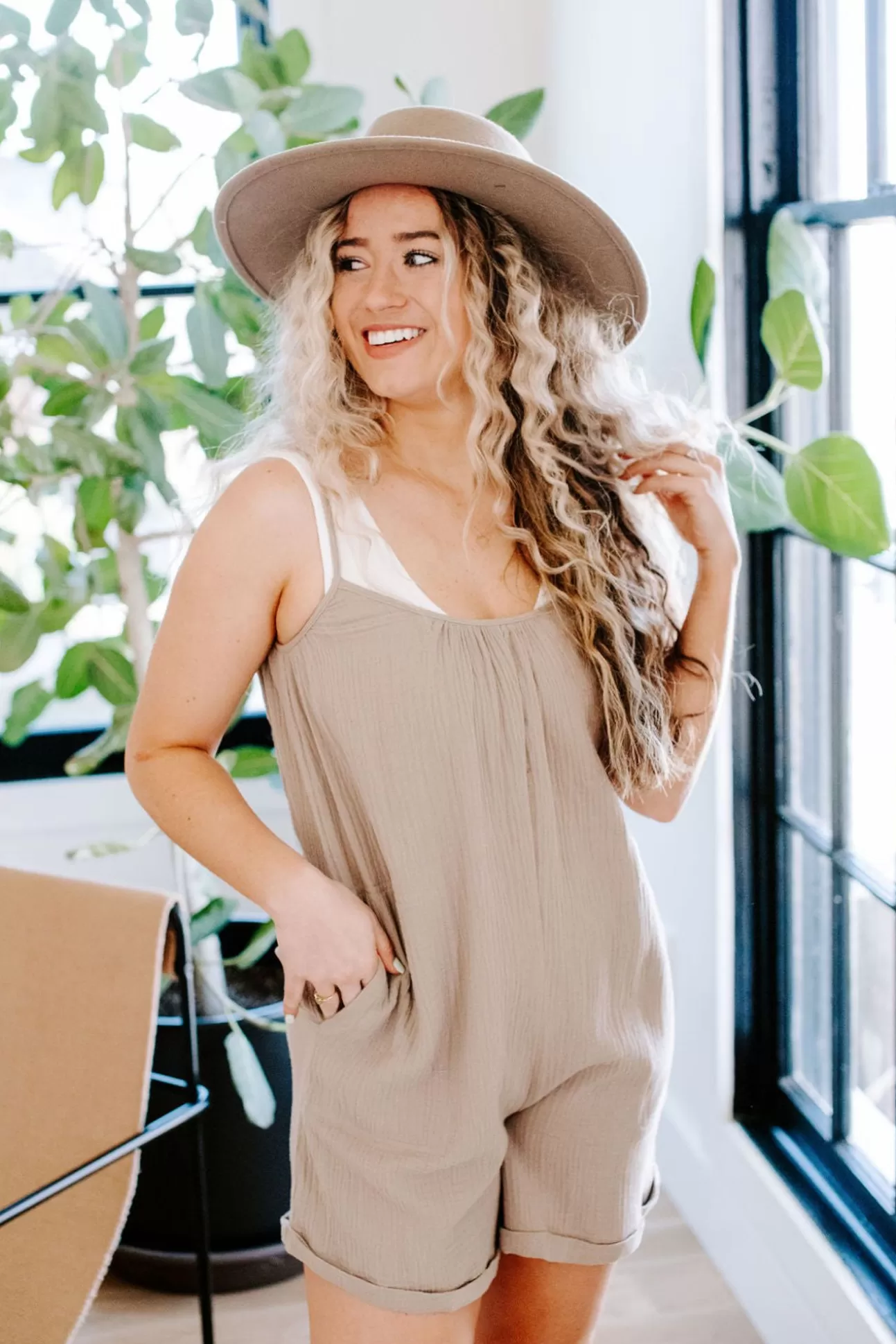 Lindley Textured Romper | August Cloth Outlet